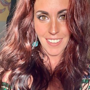 Meet your Posher, Mariaelena